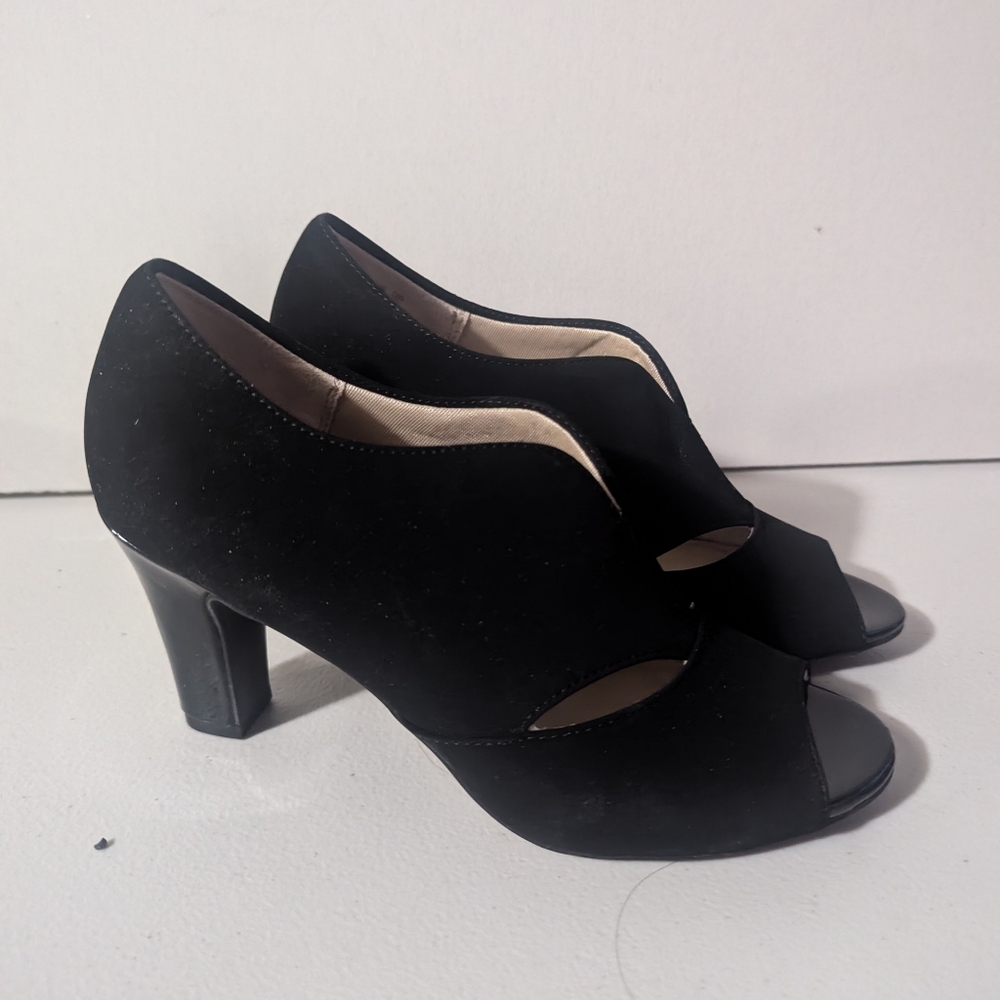Elegant Black Women's Heels